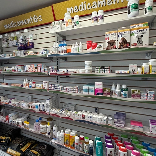 Farmacia veterinaria en Lomont